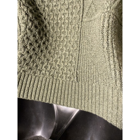 American Eagle XS Women's Dark Green Mockneck Oversized Cable Knit Sweater - Picture 4 of 6